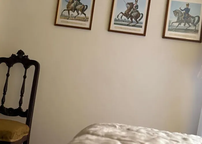 Palazzo Lari - Historic Boutique ゲストハウス