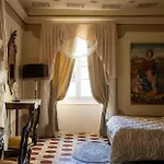 Palazzo Lari - Historic Boutique Vendégház