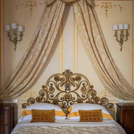 Maison d'hôtes Palazzo Lari Sarzana