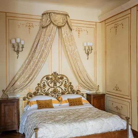Palazzo Lari Maison d'hôtes Sarzana