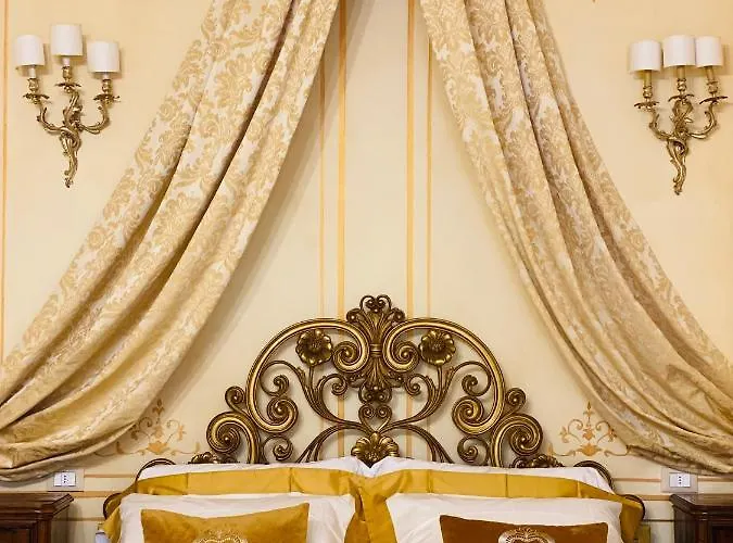Palazzo Lari 3* Sarzana
