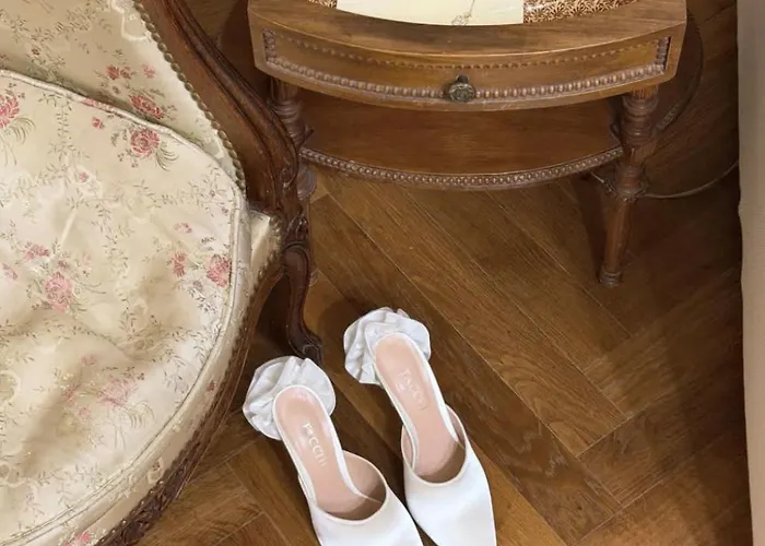 Guest house Palazzo Lari - Historic Boutique 3*